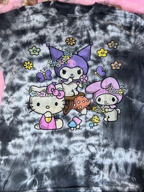 Hello Kitty & Friends Tie-Dye Tee in Gray and Black
